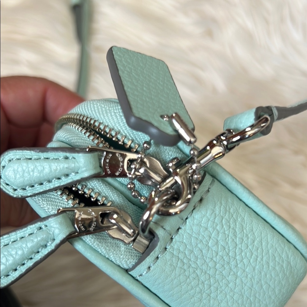 Coach Light Green Crossbody Bag - Picture 3 of 9